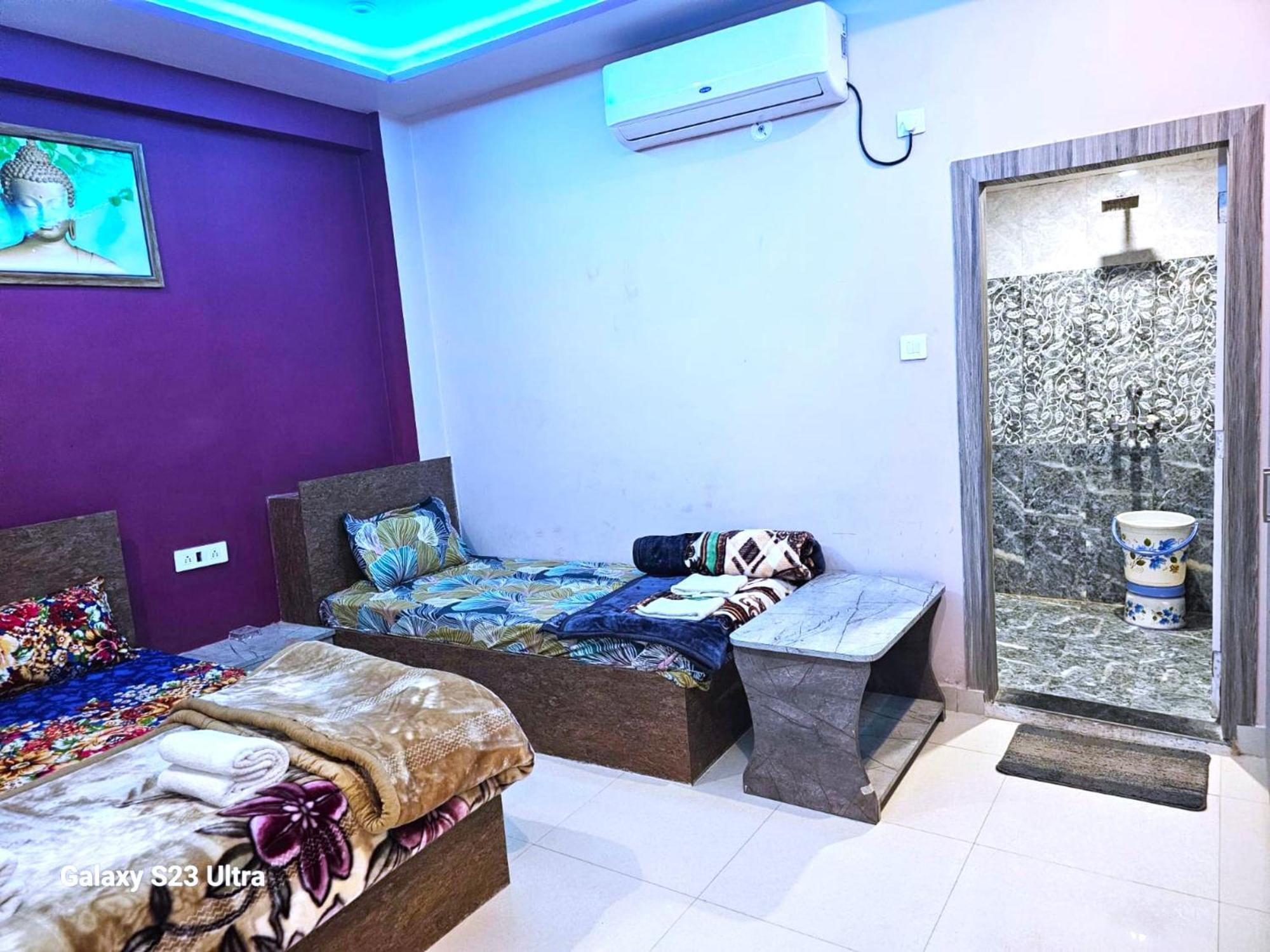 Hotel Kashi Inn Raj Ghat Варанаси Экстерьер фото