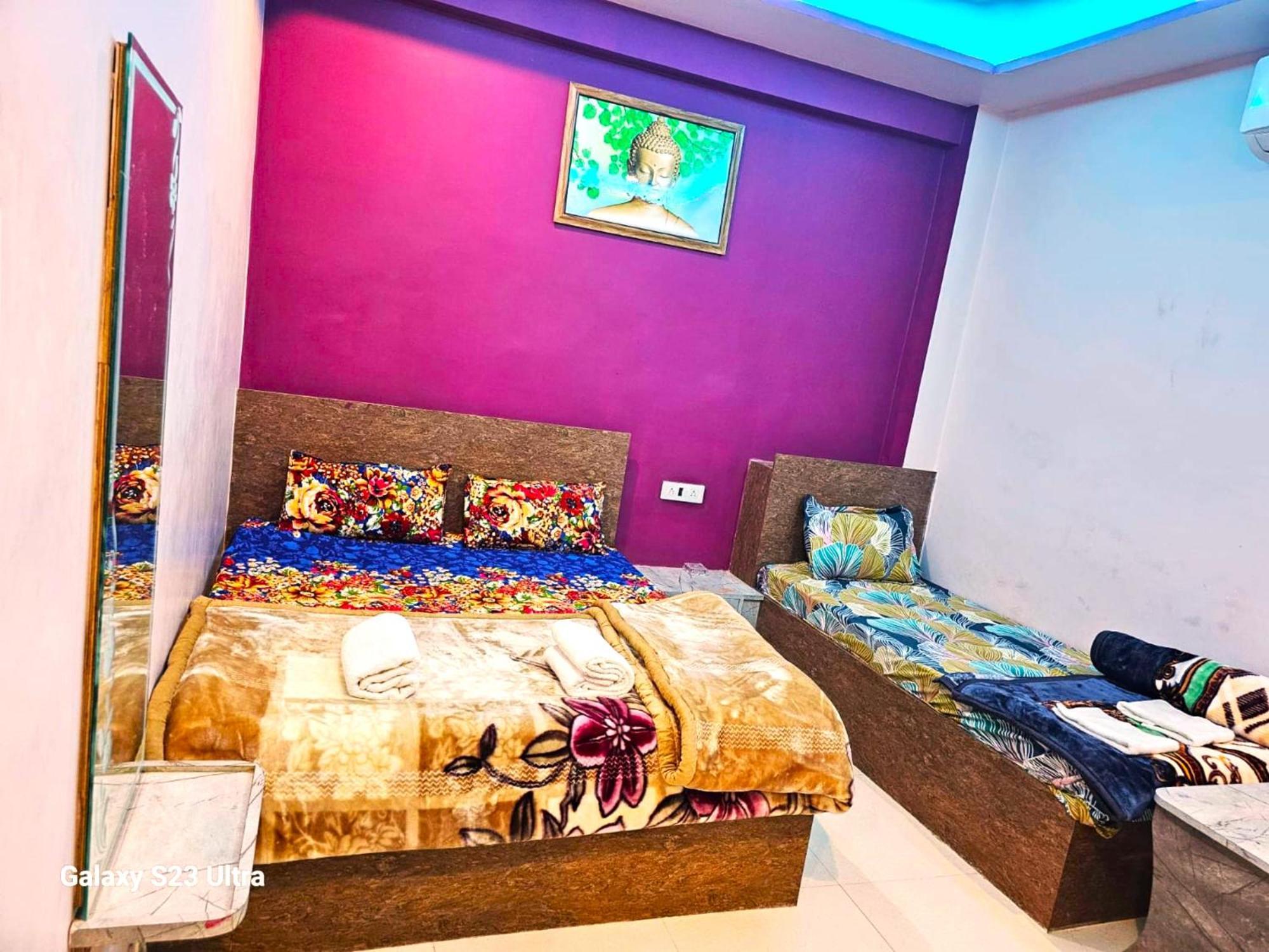 Hotel Kashi Inn Raj Ghat Варанаси Экстерьер фото